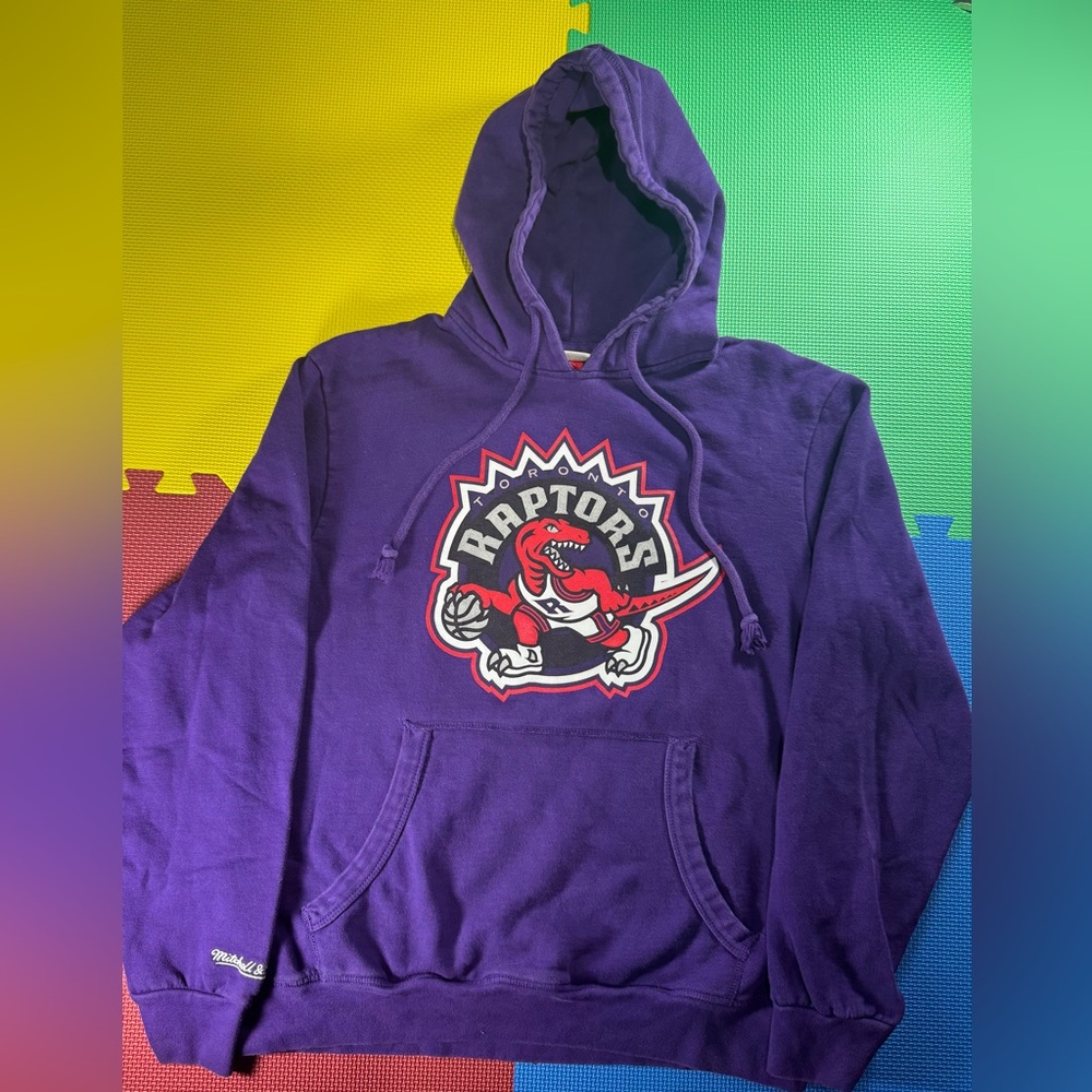 Mitchell and Ness Purple Toronto Raptors NBA Hoodie - size Youth Large